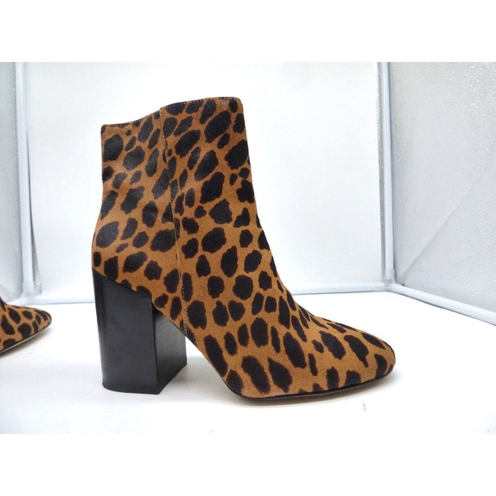 Vince Camuto Destilly2 Cow Hair Animal Print Booties, Size 6.5-defect